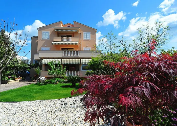 Apartment Elvira